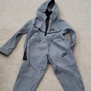 Kids Nike Sweatsuit